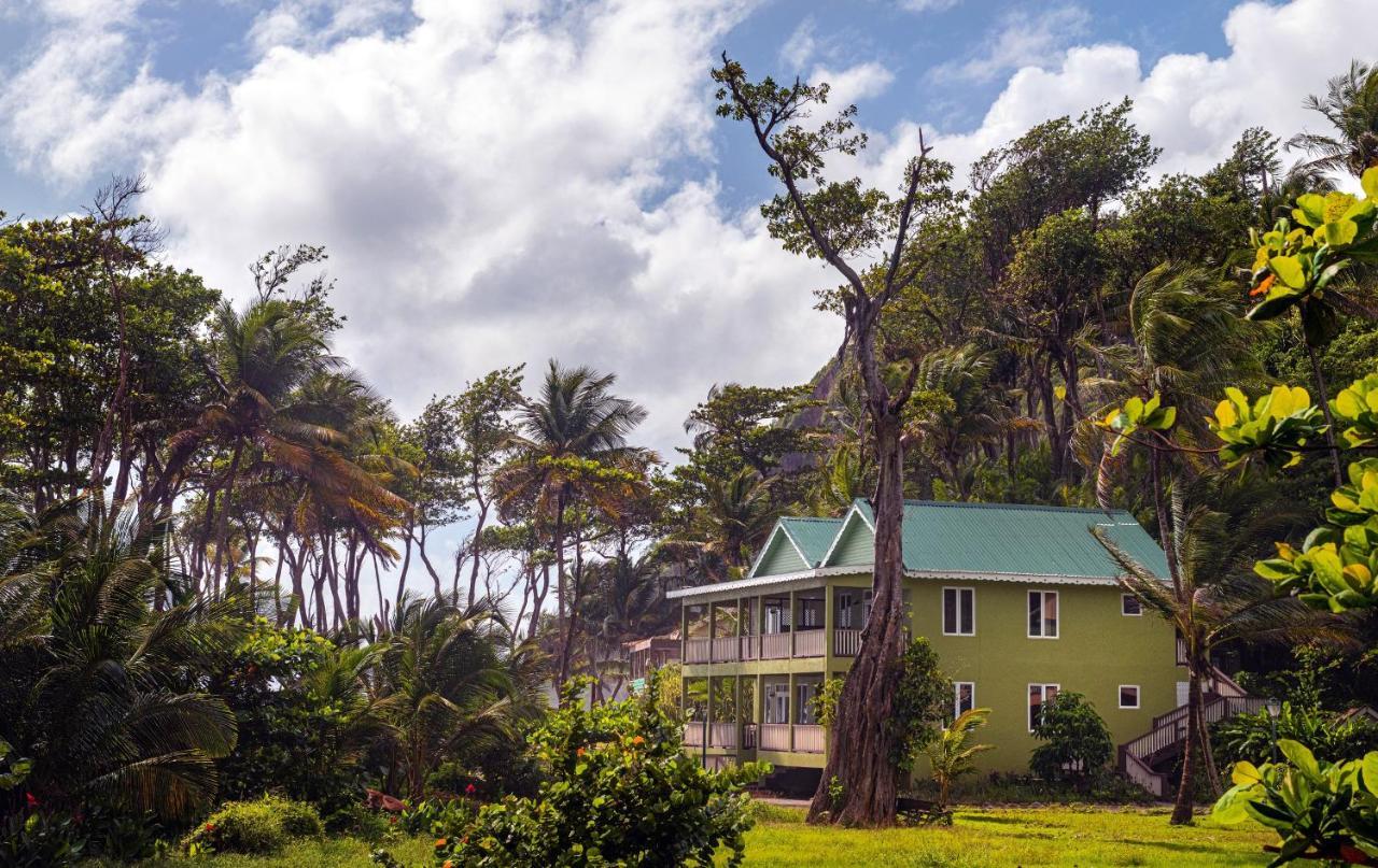 Rosalie Bay Eco Resort & Spa ภายนอก รูปภาพ